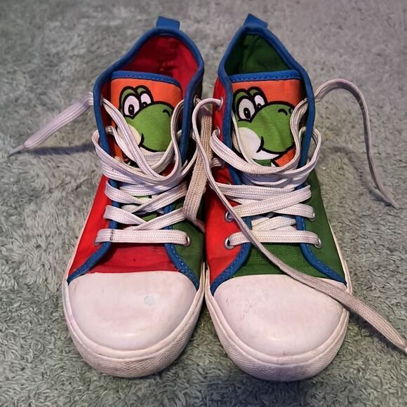 Kid Super Mario Brothers Sneakers - Picture 5 of 8